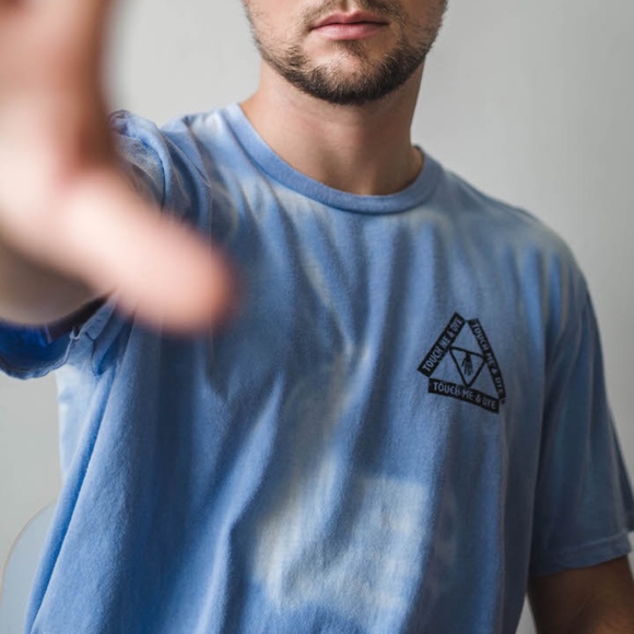 🔥TOUCH ME & DYE unisex color changing t-shirt - Picture 5 of 8